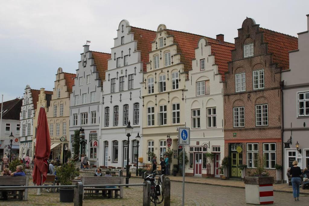 Hollaender Flair Friedrichstadt Exteriör bild