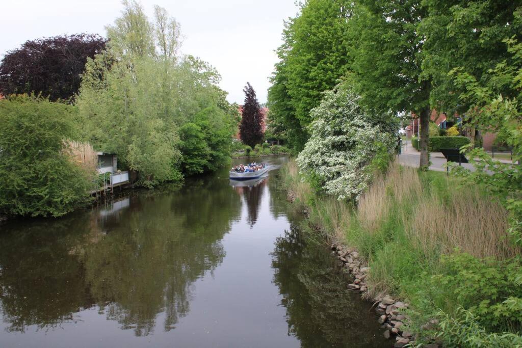 Hollaender Flair Friedrichstadt Exteriör bild