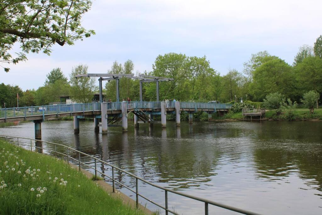 Hollaender Flair Friedrichstadt Exteriör bild